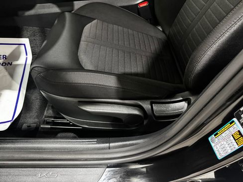 Used 2025 Kia K5 LXS image 17