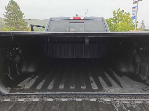 Used 2025 RAM 1500 Laramie w/ Night Edition AWD/4WD image 27