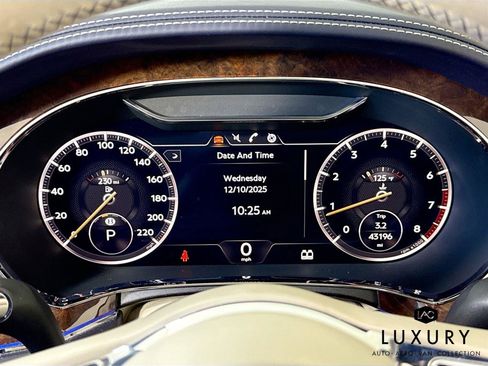 Used 2020 Bentley Continental GT image 9