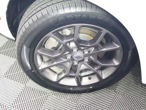 Used 2018 Dodge Challenger GT w/ GT Interior Package AWD/4WD image 15