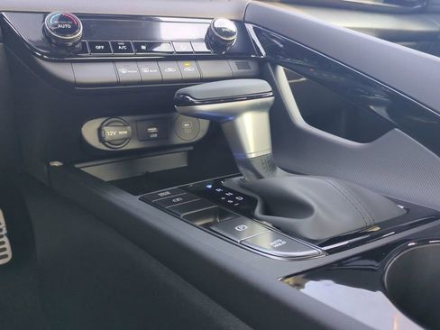 New 2026 Hyundai Elantra Sport FWD image 20