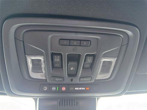 New 2026 Chevrolet Silverado 1500 High Country AWD/4WD image 29