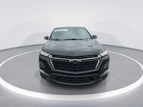 Used 2023 Chevrolet Traverse LT FWD image 3