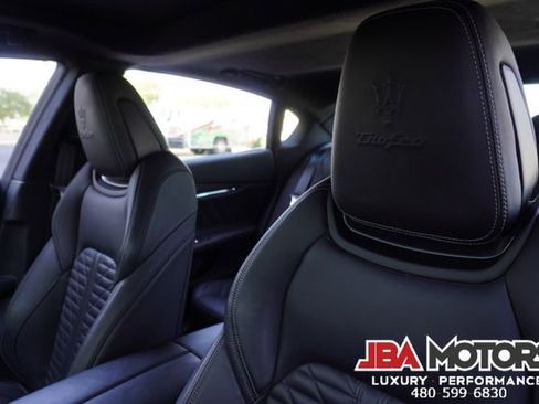 Used 2021 Maserati Quattroporte Trofeo image 69