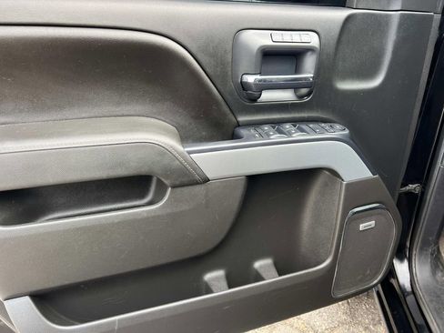 Used 2015 Chevrolet Silverado 1500 LTZ Z71 w/ LTZ Plus Package image 11