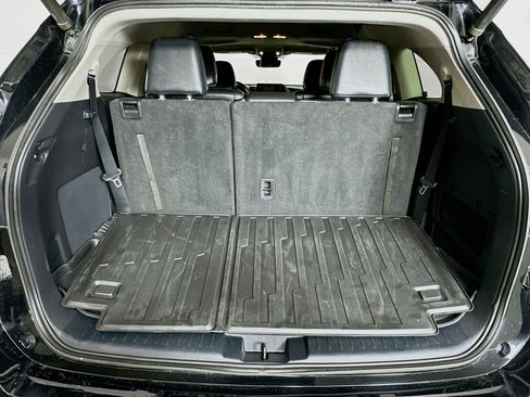 Used 2020 Toyota Highlander Limited image 31