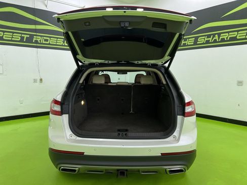 Used 2016 Lincoln MKX Reserve AWD/4WD image 9