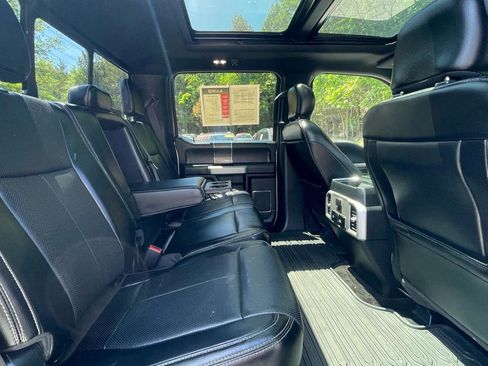 Used 2018 Ford F150 Lariat w/ Equipment Group 502A Luxury AWD/4WD image 24