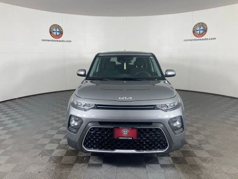 Used 2022 Kia Soul LX w/ Technology Package image 13