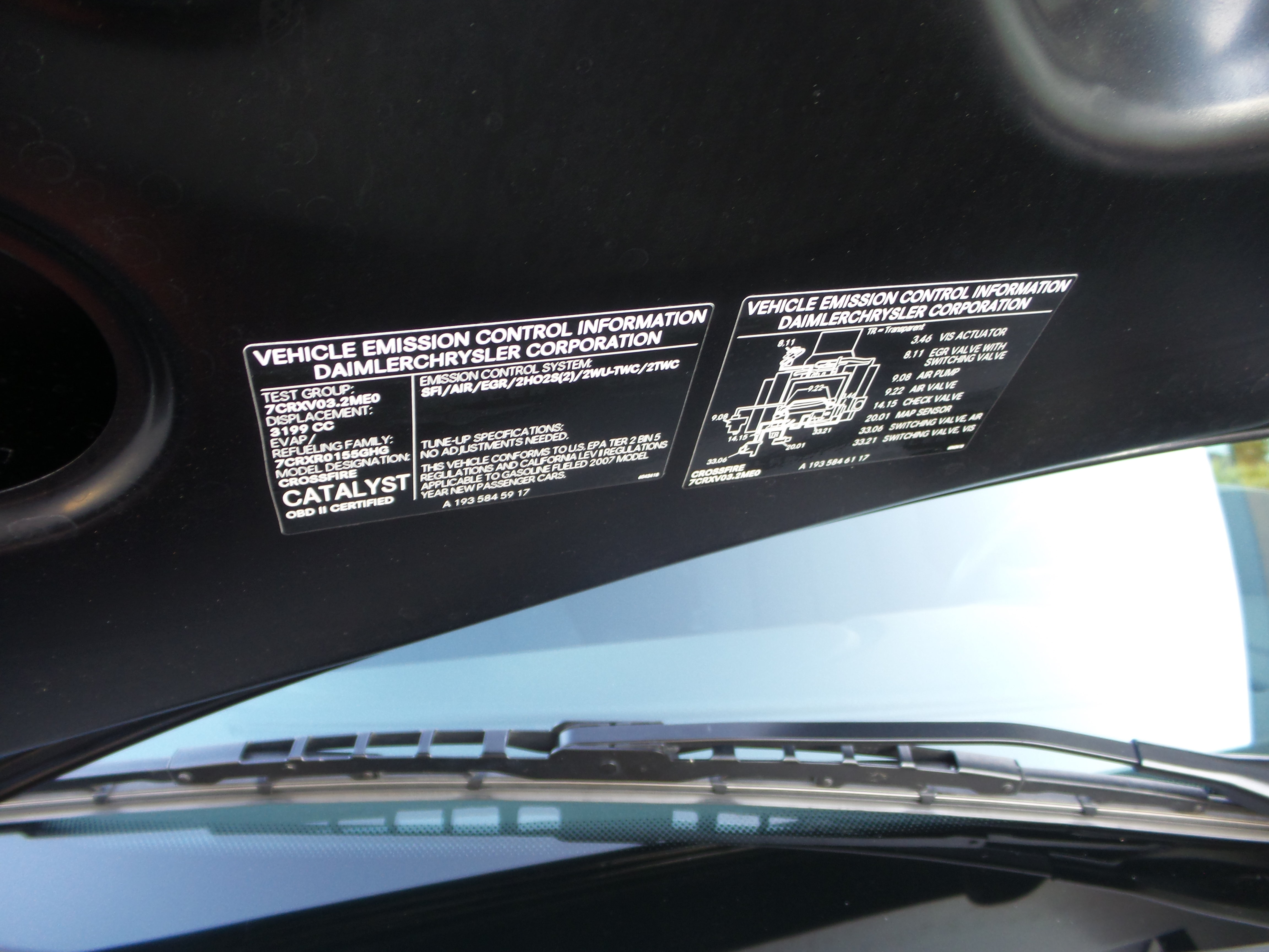 Used 2007 Chrysler Crossfire Coupe RWD image 75