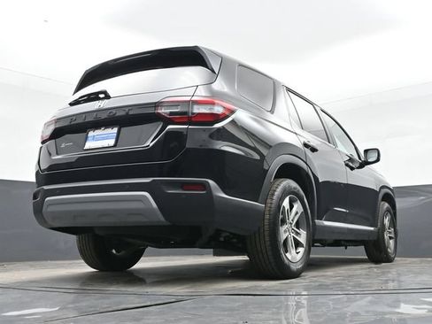Used 2025 Honda Pilot EX-L image 43