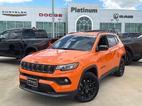 New 2026 Jeep Compass Latitude AWD/4WD image 1