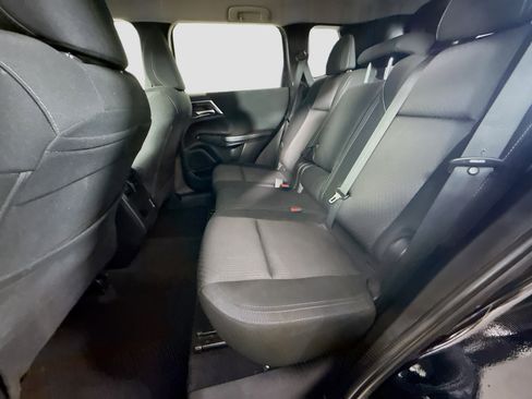 Used 2023 Mitsubishi Outlander ES image 25