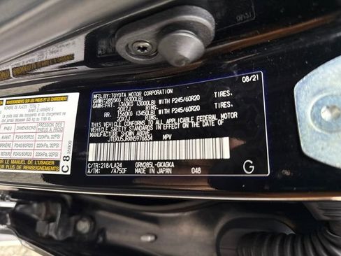 Used 2022 Toyota 4Runner Limited image 17