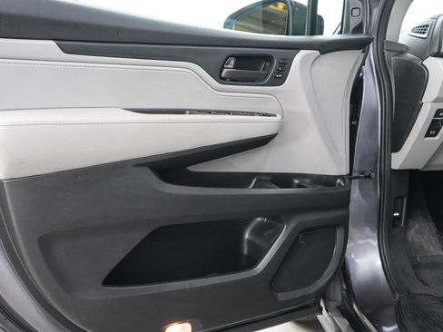 Used 2019 Honda Odyssey EX-L image 22