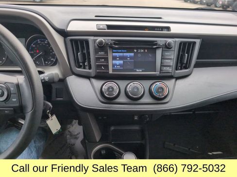 Used 2017 Toyota RAV4 LE w/ Carpet Mat Package image 17