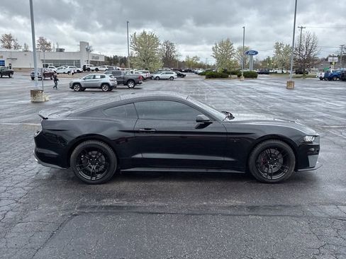Used 2019 Ford Mustang GT Premium w/ GT Performance Package RWD image 4