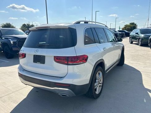 Used 2020 Mercedes-Benz GLB 250 image 3