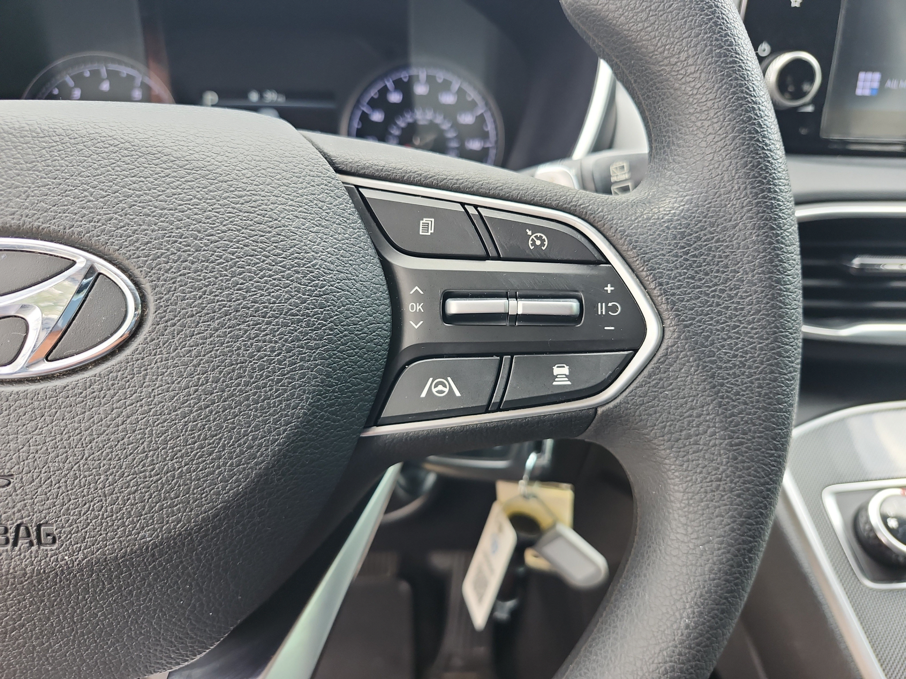 Certified 2022 Hyundai Santa Fe SE FWD image 27