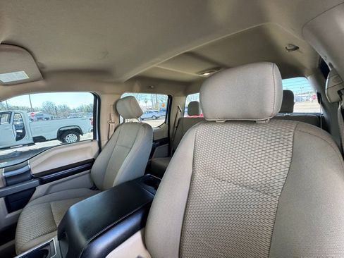 Used 2018 Ford F150 XLT w/ Equipment Group 302A Luxury AWD/4WD image 15