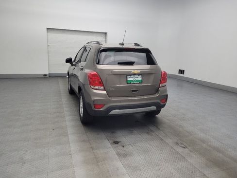 Used 2020 Chevrolet Trax LT w/ Driver Confidence Package image 5