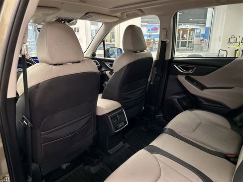 Used 2020 Subaru Forester Limited image 18