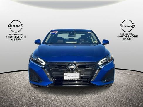 Certified 2025 Nissan Altima 2.5 SV w/ SV Special Edition Package AWD/4WD image 2