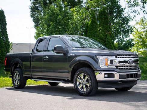 Used 2019 Ford F150 XLT w/ Equipment Group 302A Luxury AWD/4WD image 3