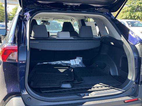 New 2025 Toyota RAV4 XLE image 20