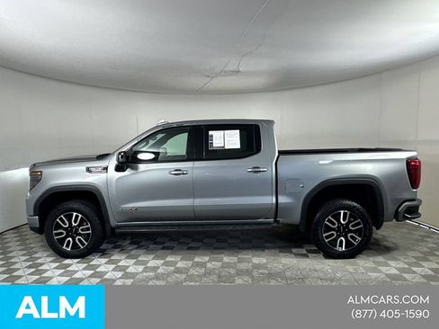 Used 2024 GMC Sierra 1500 AT4 w/ Technology Package AWD/4WD image 11
