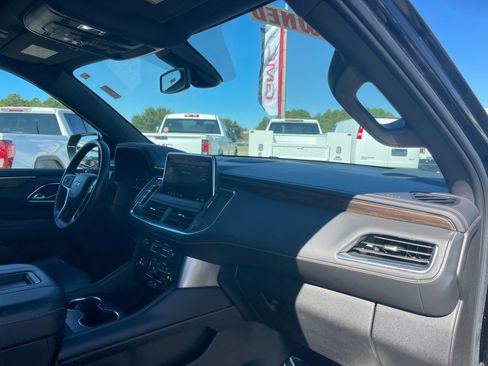 Used 2021 Chevrolet Tahoe Premier image 31