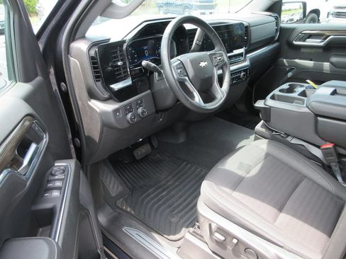Certified 2023 Chevrolet Silverado 1500 LT AWD/4WD image 13