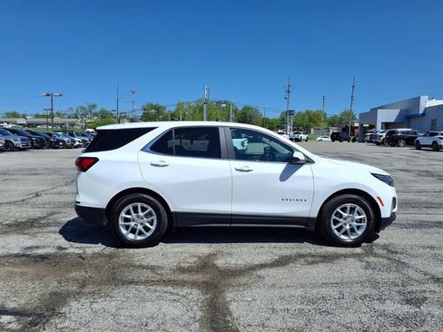 Used 2023 Chevrolet Equinox LT FWD image 11