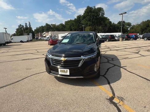 Certified 2024 Chevrolet Equinox LT FWD image 3