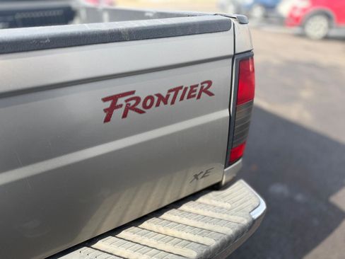 Used 2000 Nissan Frontier XE image 34