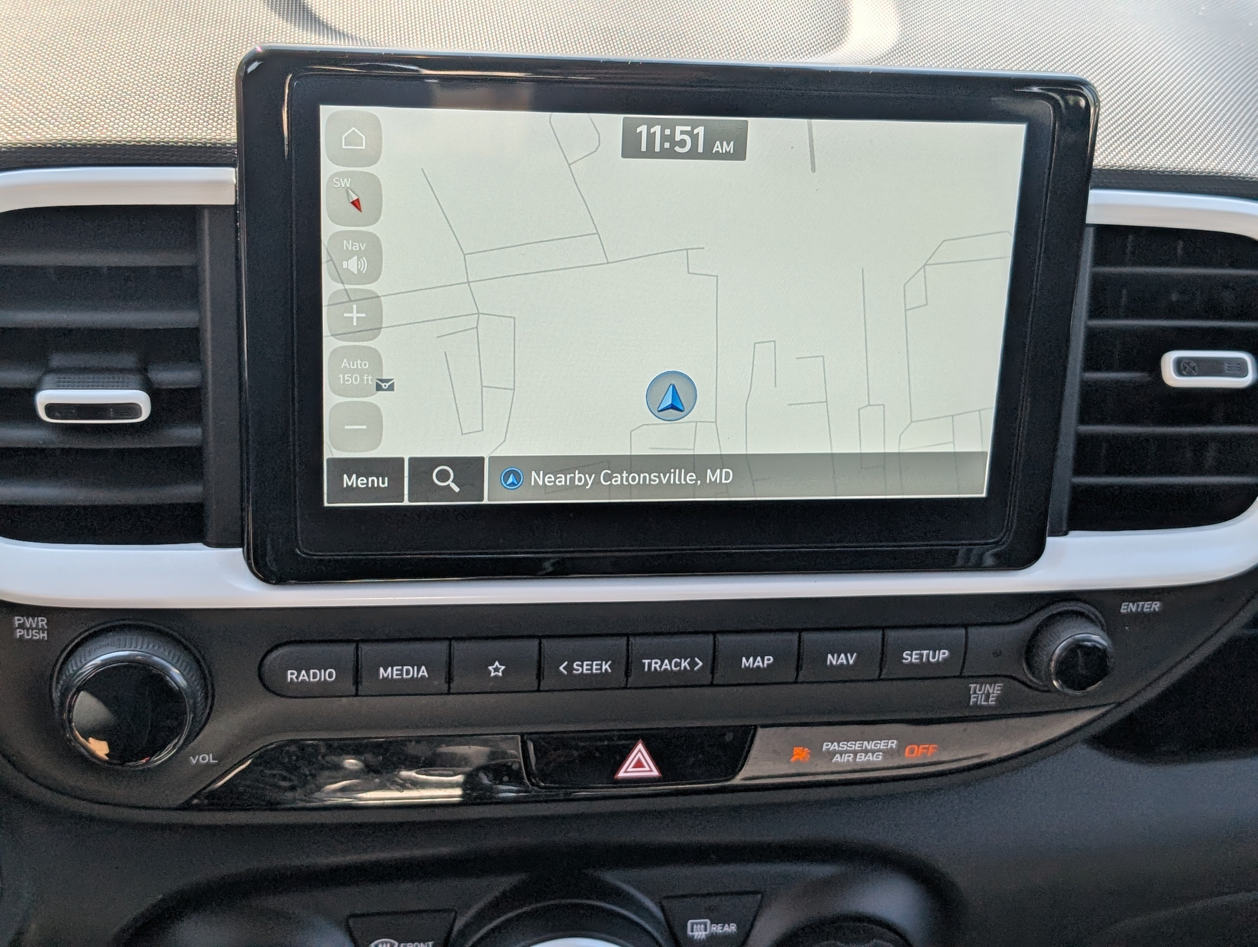Used 2025 Hyundai Venue Limited FWD image 26