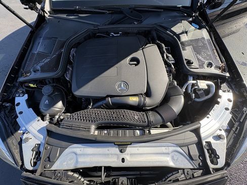 Used 2021 Mercedes-Benz C 300 4MATIC Sedan image 37