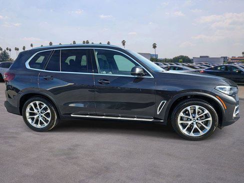Certified 2023 BMW X5 sDrive40i image 4