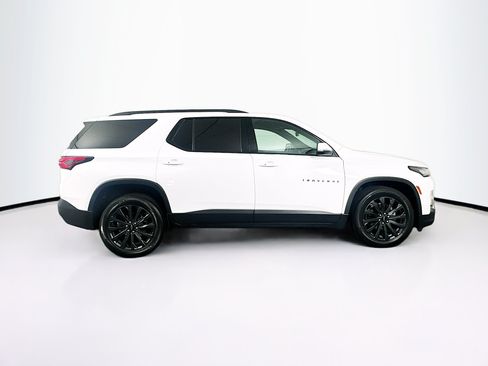 Used 2023 Chevrolet Traverse RS AWD/4WD image 10