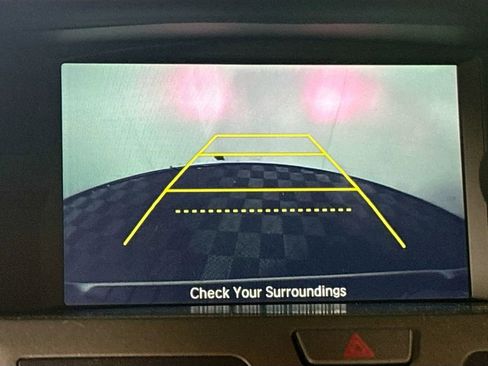 Used 2016 Honda Odyssey SE image 16