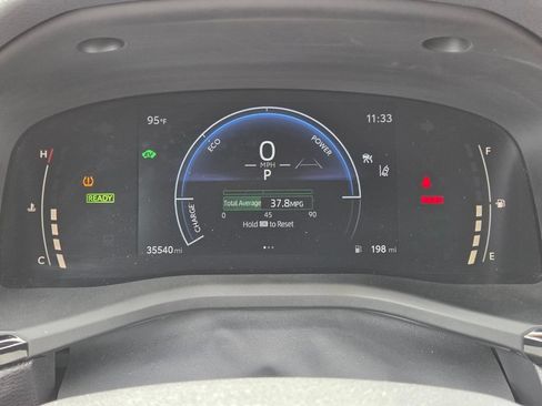 Used 2025 Toyota Camry LE FWD image 15