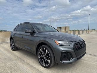 Used 2024 Audi SQ5 Premium Plus video 1