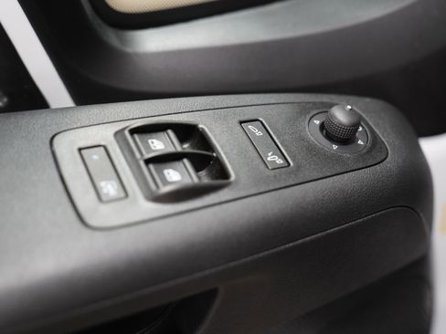 New 2026 RAM ProMaster 2500 w/ Convenience Group FWD image 16