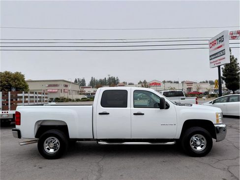 Used 2008 Chevrolet Silverado 2500 LT image 4