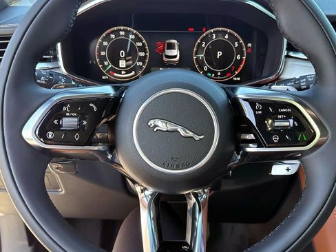 New 2026 Jaguar F-PACE R-Dynamic S image 26