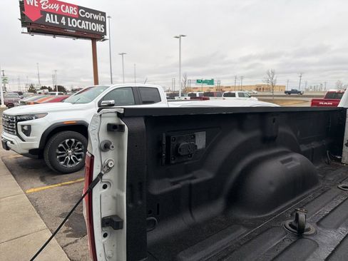 Used 2022 RAM 3500 Big Horn w/ Level A Equipment Group image 14