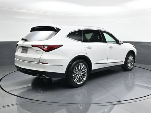Used 2023 Acura MDX SH-AWD w/ Advance Package image 4