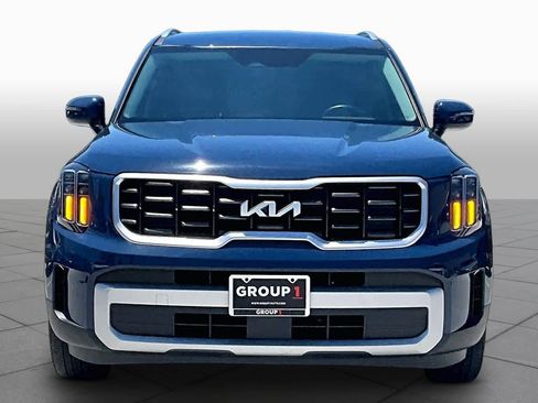 Certified 2024 Kia Telluride S AWD/4WD image 4