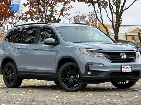Certified 2022 Honda Pilot Special Edition image 2
