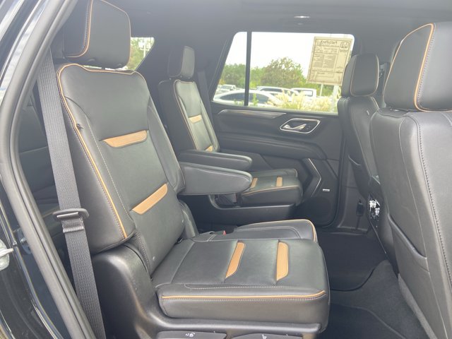 Used 2023 GMC Yukon AT4 AWD/4WD image 16
